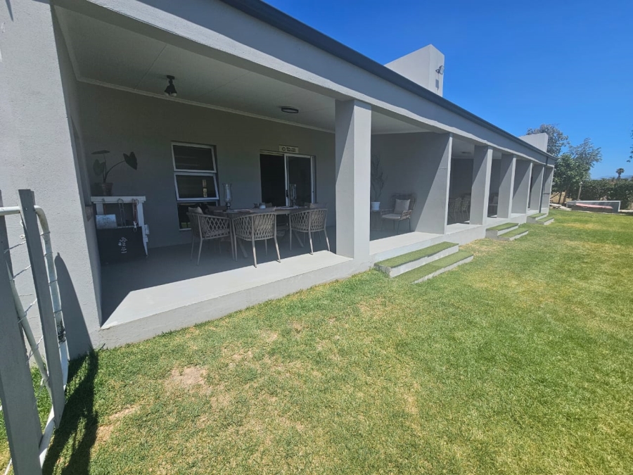 4 Bedroom Property for Sale in Riversdale Rural Western Cape